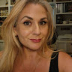 Meet your Posher, Shelly